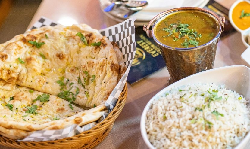 Comment réaliser des Naans au fromage ?