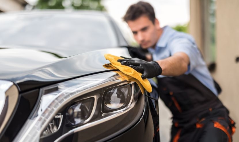 Comment protéger la carrosserie de sa voiture ? Nos astuces durables Comment protéger la carrosserie de sa voiture ? Nos astuces durables