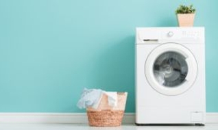 Comment bien nettoyer sa machine à laver : gestes simples et produits efficaces 