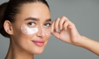 Poches sous les yeux : comment s’en débarrasser ?