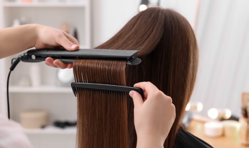 Je veux des cheveux bien lisses : comment choisir son lisseur ? Je veux des cheveux bien lisses : comment choisir son lisseur ?