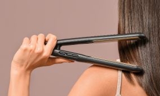 Je veux des cheveux bien lisses : comment choisir son lisseur ?